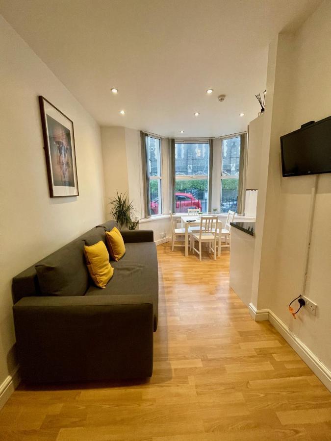 Bute Park Apartment W/ Heating + Private Bathroom Cardiff Exterior foto